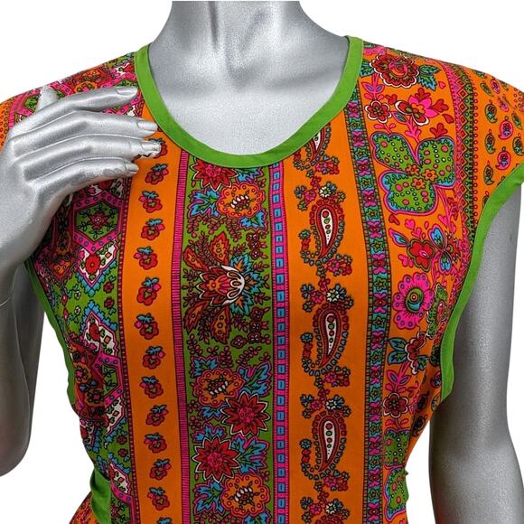Vintage 1960's 70's Mod DESIGN HOUSE Japan Neon Psychedelic Paisley Apron Dress - Picture 1 of 12